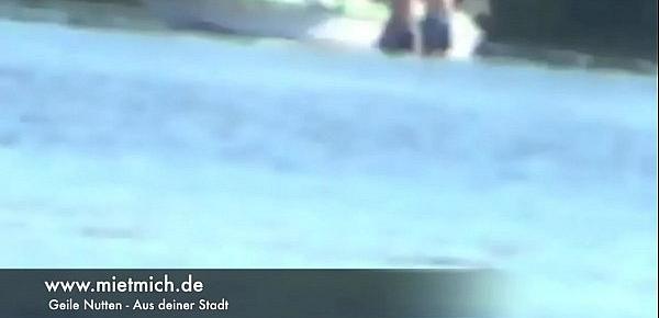  MietMich.de - Erstes Sexdate am See mit 20 Jahre jungen Studentin aus Hamburg
